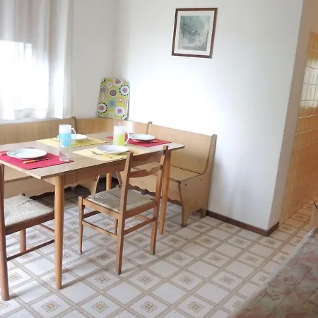 Apartmán With Private Garden In