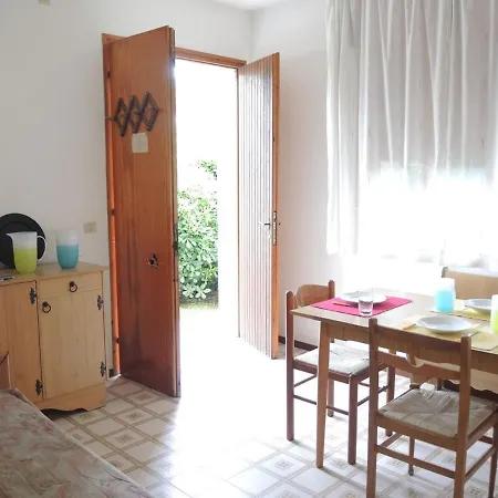 With Private Garden In Apartment Bibione