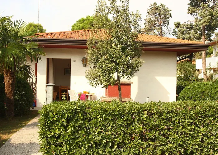 With Private Garden In * 비비오네