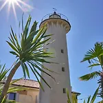 With Private Garden In Διαμέρισμα Μπιμπιόνε