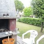 With Private Garden In Διαμέρισμα